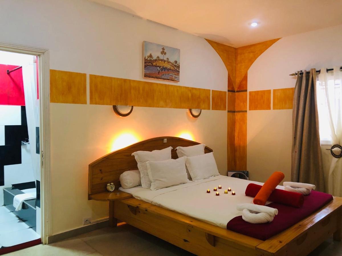 Petite Flower Guest House Talata-maty Exteriér fotografie
